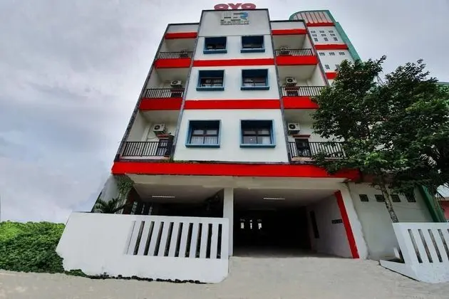 OYO 2886 Her Mandiri Guest House - Dış Mekan