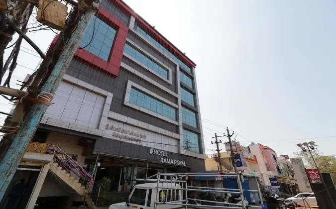 OYO 29259 Hotel Rama Royal