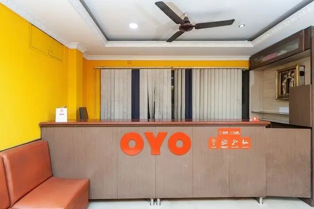OYO 29267 Hotel Akash Inn - Lobi