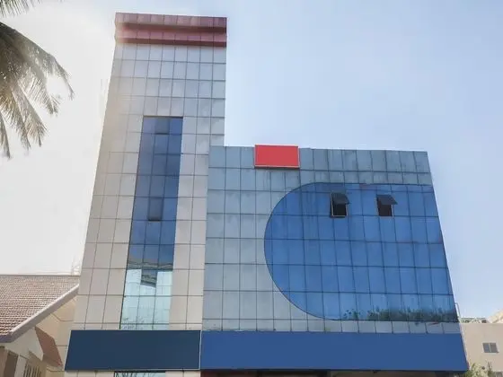 OYO 29638 Gmr 18 Hotel