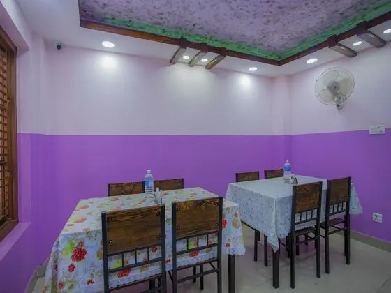 OYO 297 Hotel Aayam - Yerinde Yemek