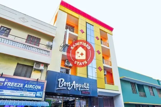OYO 29878 Sri Abirami Inn