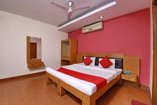 OYO 305 Hotel Rajdeep Palace - Oda