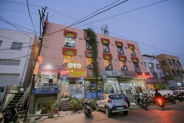 OYO 30600 Hotel Sagar
