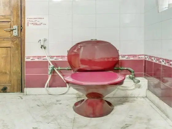 OYO 3073 Indrakshi Apartment - Banyo Tipleri