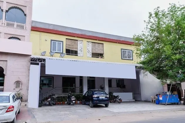 OYO 30930 Hotel Jaipur Inn
