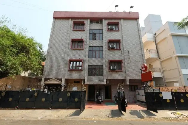 OYO 3192 Day inn