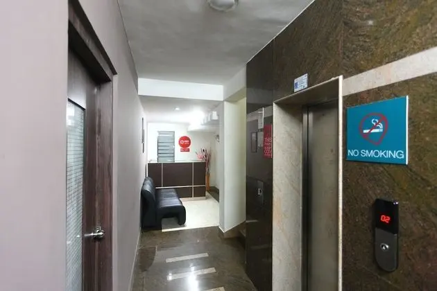 OYO 3193 Apartment Gem Parc - Lobi