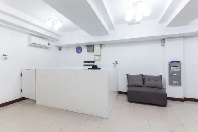 OYO 321 Hotel D Elegant - Lobi