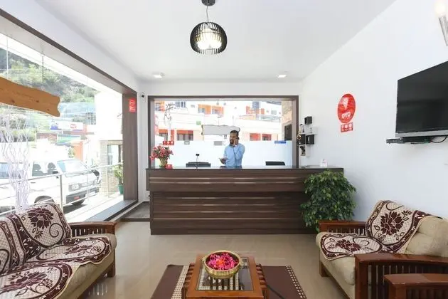 OYO 3221 Forest View Cottage - Lobi