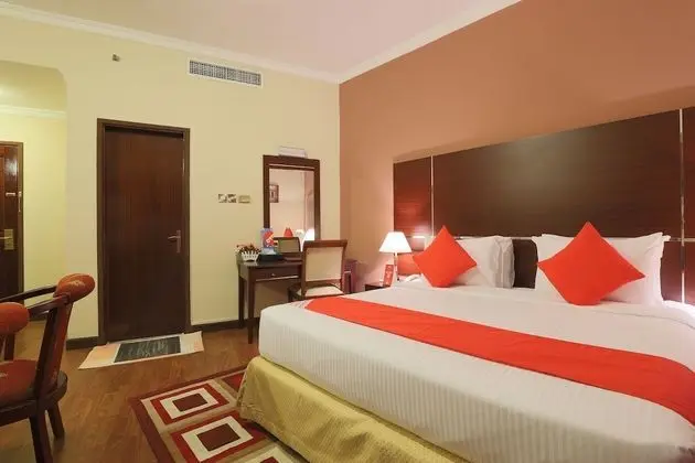 OYO 332 Syaj Hotel - Oda
