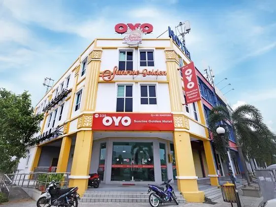 OYO 335 Sunrise Golden Hotel