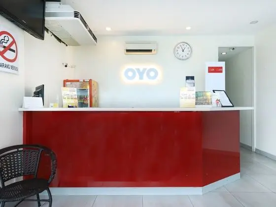 OYO 335 Sunrise Golden Hotel - Lobi