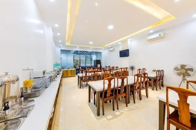OYO 336 Homey Hotel - Yerinde Yemek