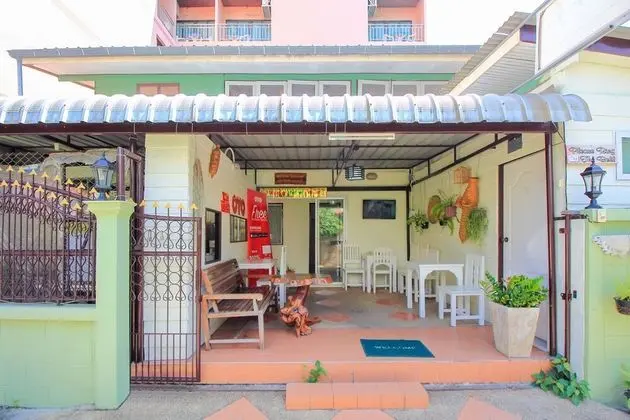 OYO 342 Baan Ta Yai Hua Hin Beach - Dış Mekan