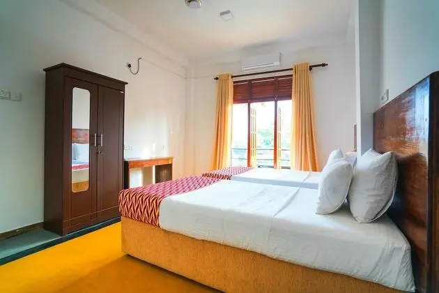 OYO 348 Ocean Bay Surf Resort - Oda