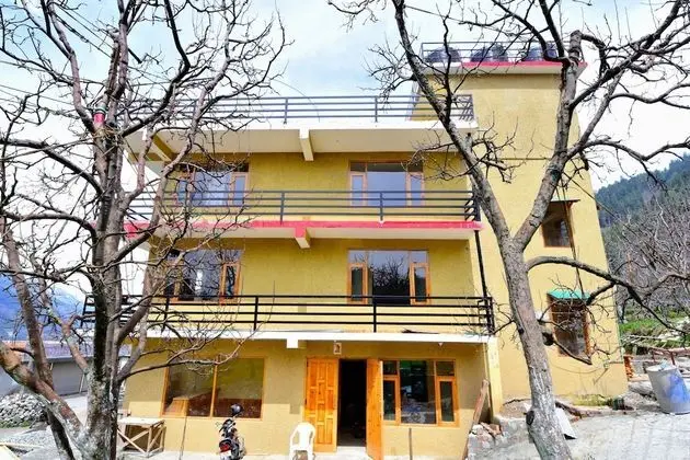 OYO 35563 Annapurna