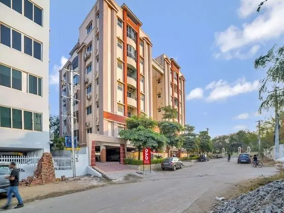 OYO 3607 Apartment Gachibowli