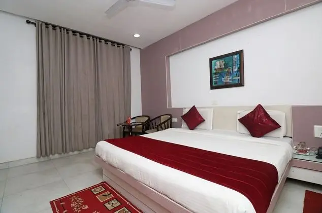 OYO 3612 Hotel Pandav Inn