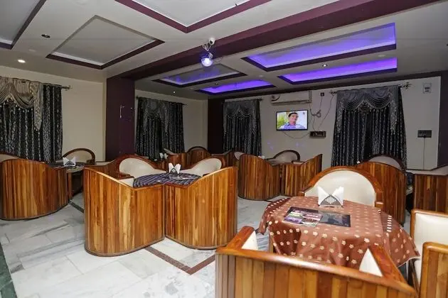 OYO 3616 Hotel Knight Inn Shillong - Yerinde Yemek