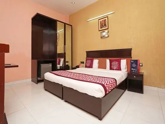 OYO 3662 Galaxxy Inn