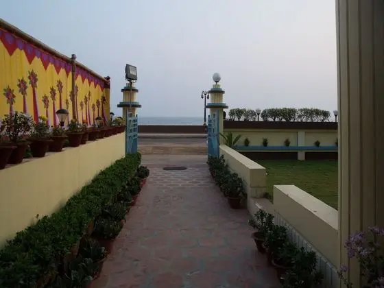 OYO 3670 near Marine Drive Road
