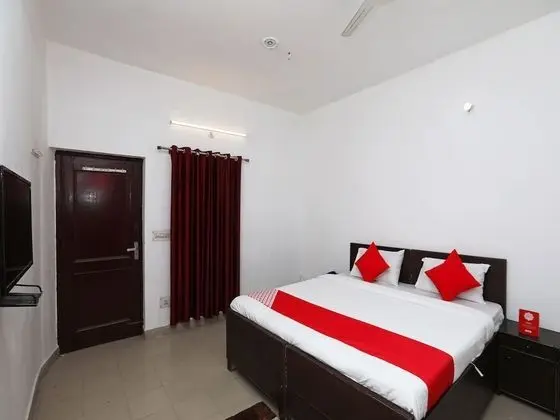 OYO 36700 Moonlight Residency - Oda