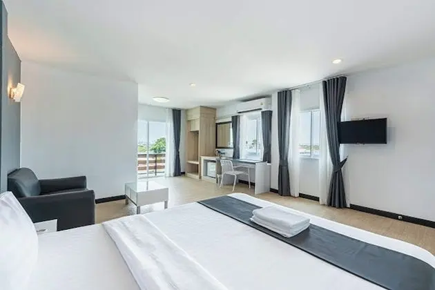 OYO 371 Sea Breeze Residence - Öne Çıkan Resim