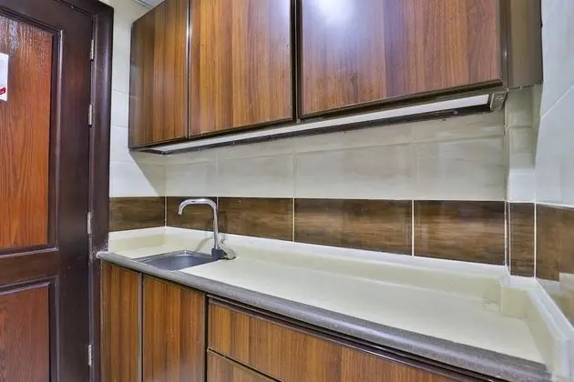 OYO 373 Deyar Al Rashed Hotel Apartments - Mutfak