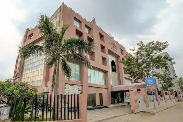 OYO 37475 Hotel Orchid