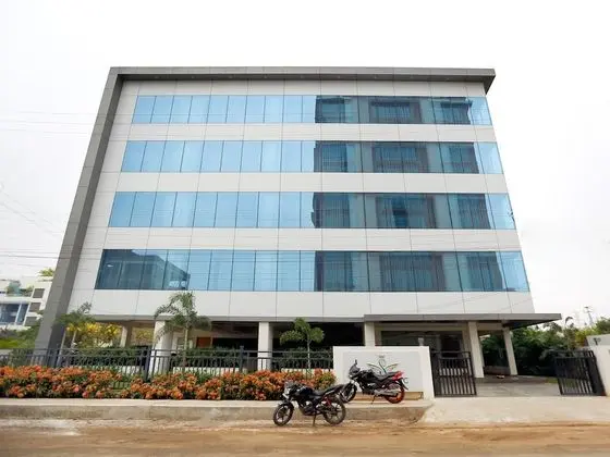 OYO 381 Hotel Sybaritic Suites Gachibowli