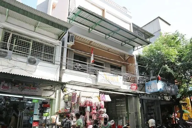 OYO 3865 Wisma Niaga