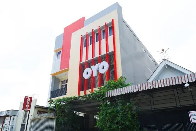 OYO 389 Sky Guesthouse