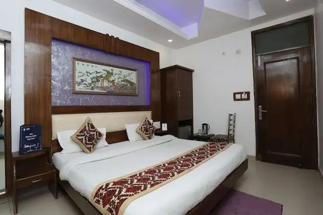 OYO 3919 Hotel Sai Dham