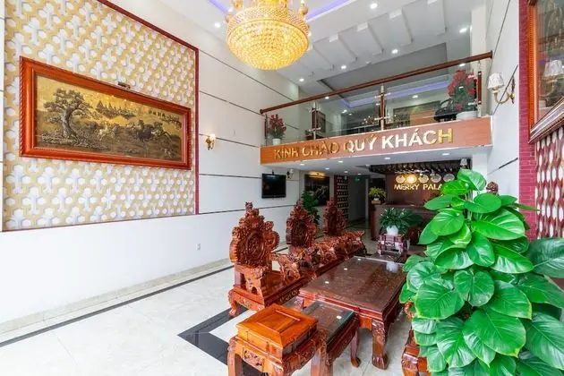 OYO 396 Merry Palace Hotel