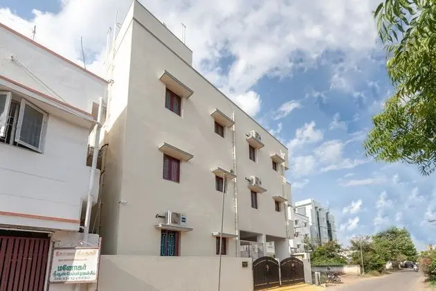 OYO 3974 Hotel Bcp Royal Residency - Dış Mekan