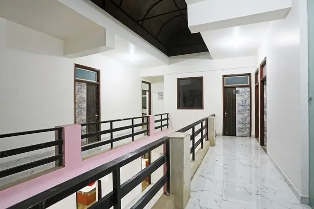 OYO 40002 Home Feeling Accommodation - Lobi