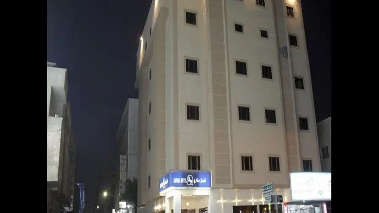 OYO 402 Jawhrat Asfari Hotel