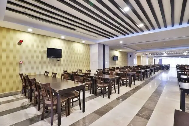 OYO 403 Hidaya Towers Hotel - Yerinde Yemek