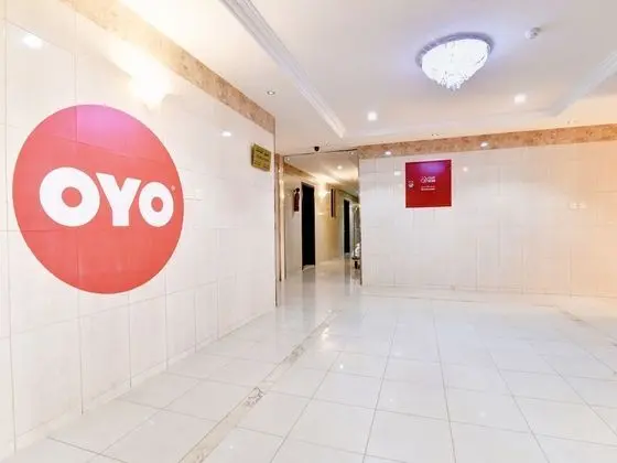 OYO 404 Rwnza Hotel Apartments - Lobi