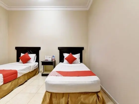 OYO 404 Rwnza Hotel Apartments - Oda