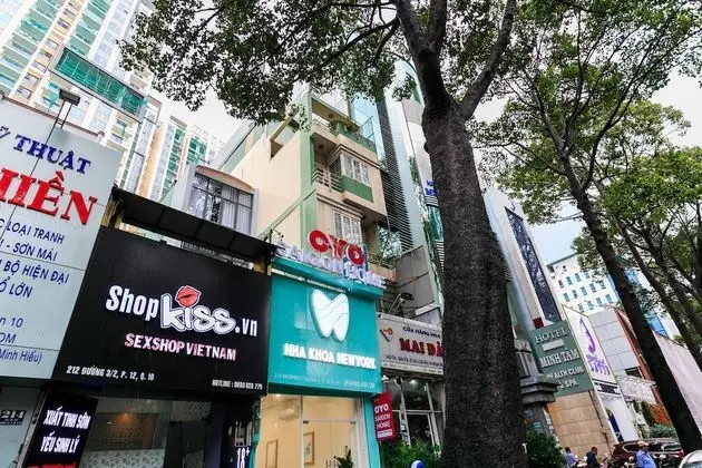 OYO 405 Saigon Home - Dış Mekan