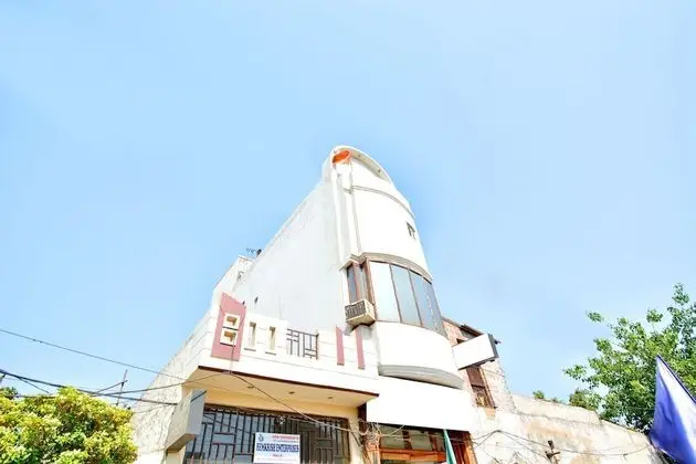 OYO 40793 Hotel S--55 Inn