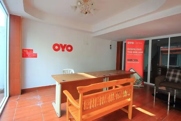OYO 410 Diamond Boutique Hostel - Lobi
