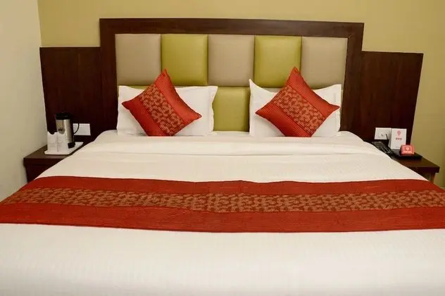 OYO 4107 Hotel Aroma Inn