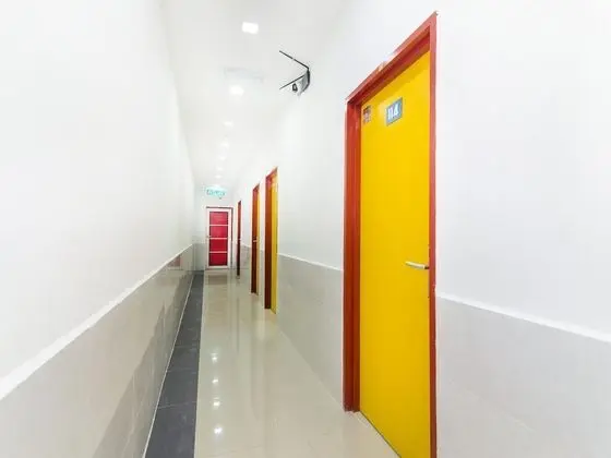 OYO 414 Adiff Palace Hotel - İç Mekan