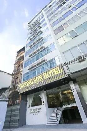 OYO 417 Truong Son Hotel - Dış Mekan