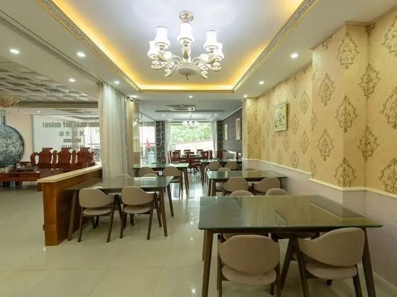 OYO 417 Truong Son Hotel - Yerinde Yemek