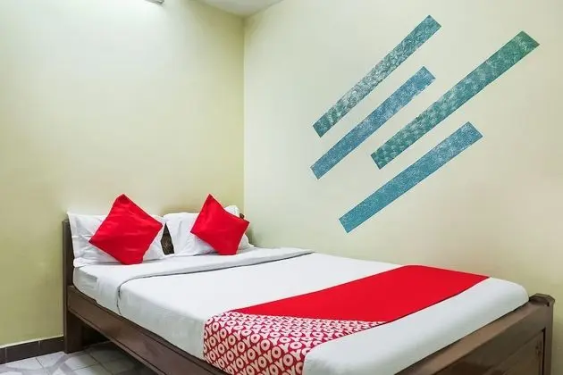 OYO 41711 Rahamath Cottage - Oda
