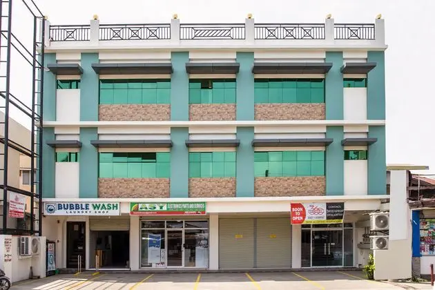 OYO 421 Deck 360 Dormitel